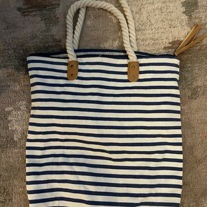 Beach tote